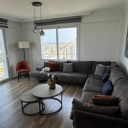 Luxurious 3-bedroom Seaview Penthouse With Panoramic Sea Views At Kyrenia Center