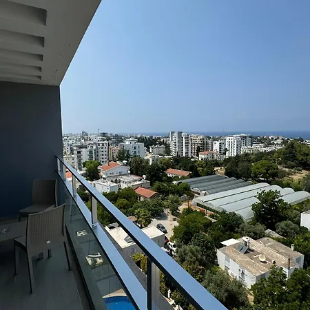 Luxurious 3-bedroom Seaview Penthouse With Panoramic Sea Views At Kyrenia Center *